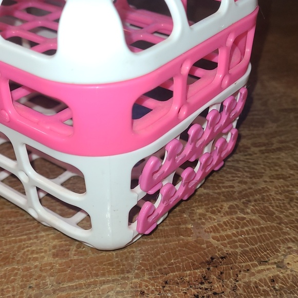Munchkin Dishwasher Basket - Picture 3 of 7